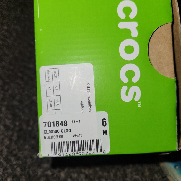 Crocs 6c - Picture 2 of 2